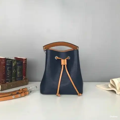 Bags LV 19T1L0025 0530